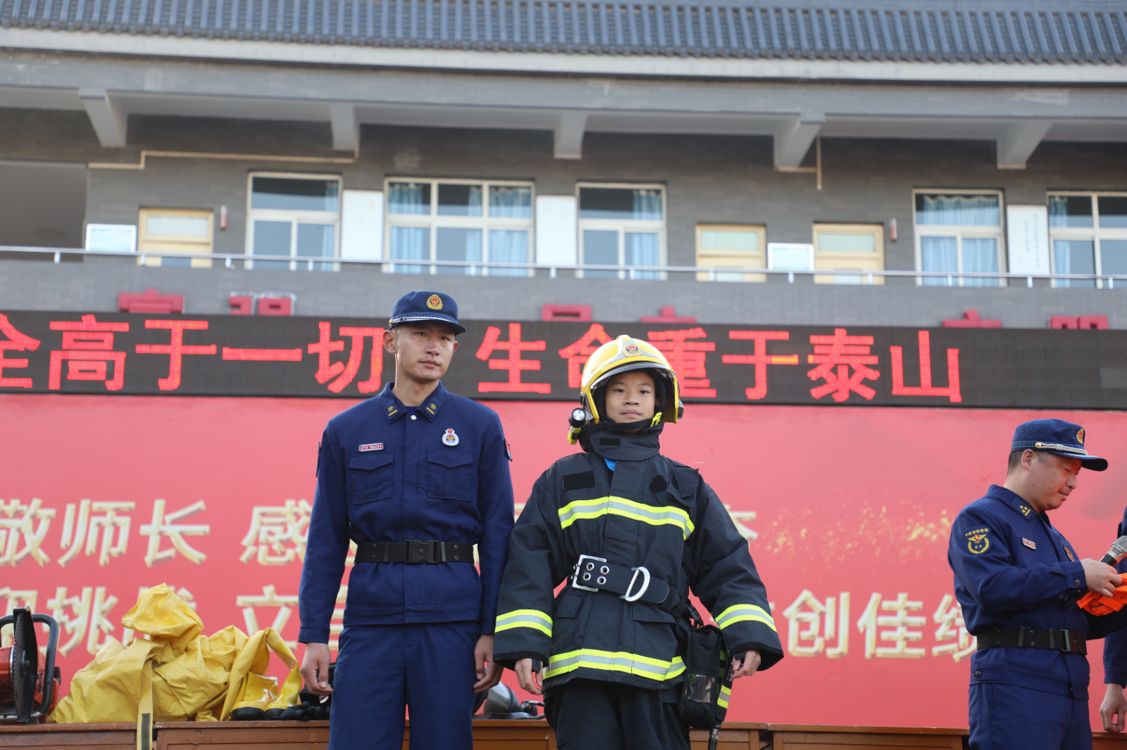 727A4051.JPG 727A4051.JPG