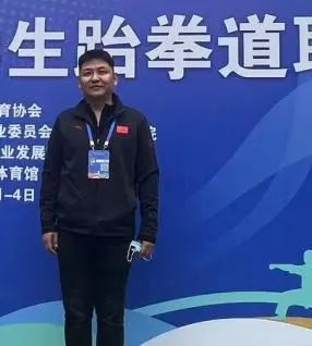 教练3.jpg