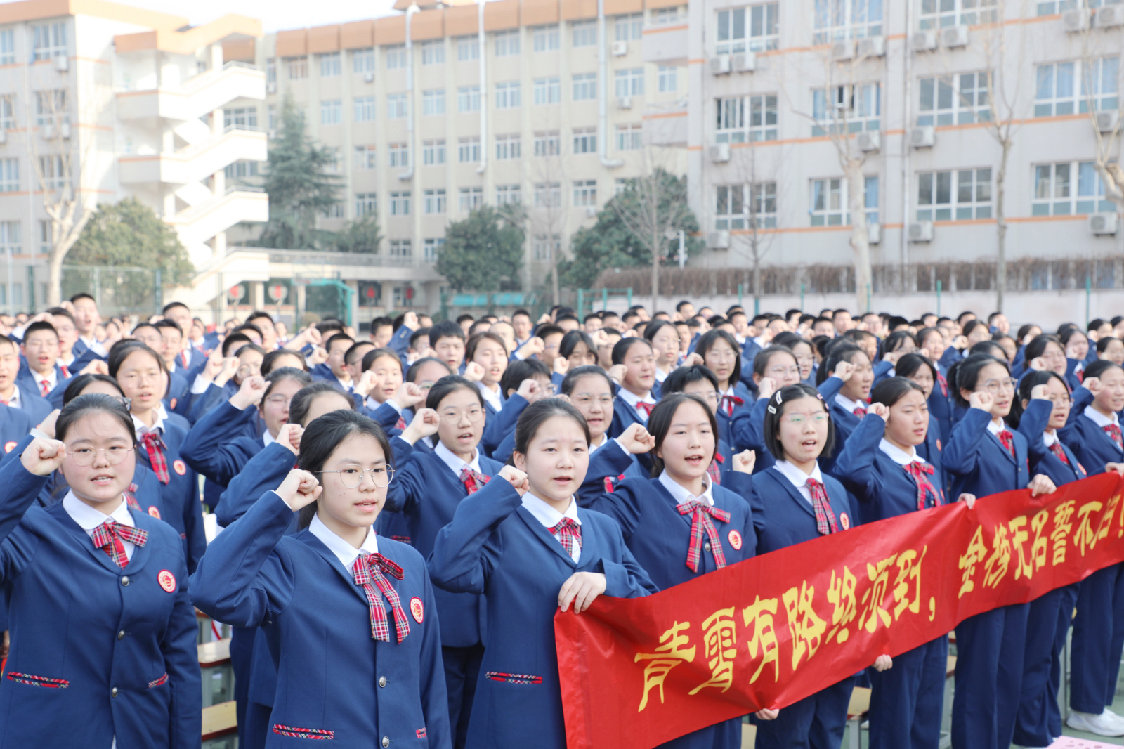 ecfc84214a5e4ebc70da4caf26af851.jpg ecfc84214a5e4ebc70da4caf26af851.jpg