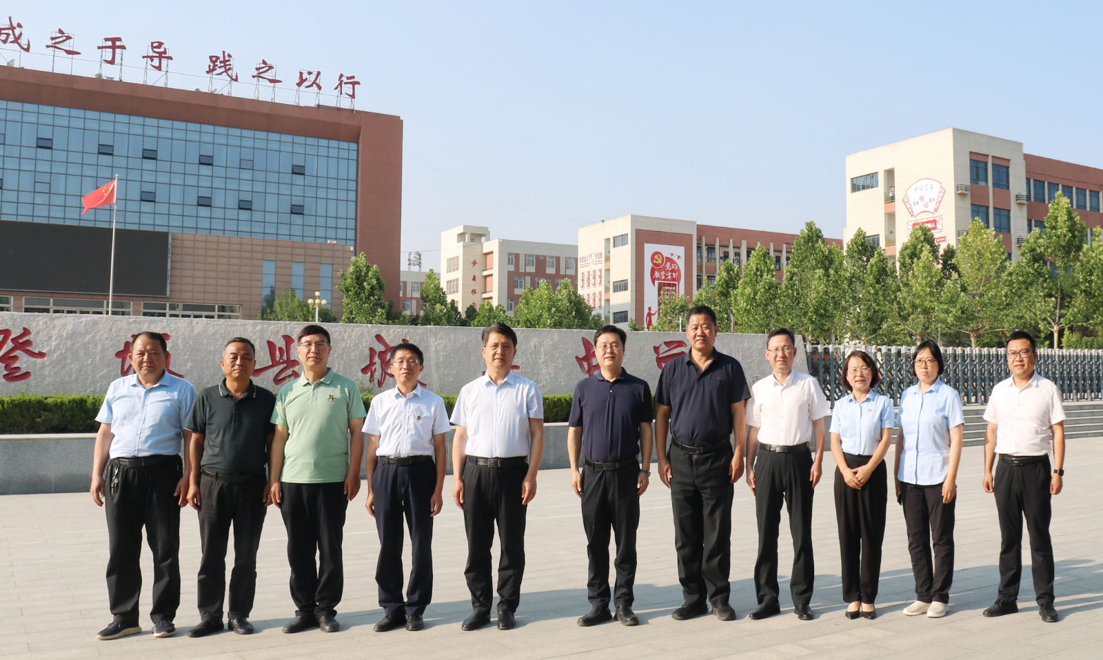 d8b1225fdde3a686761378e382ac595.jpg