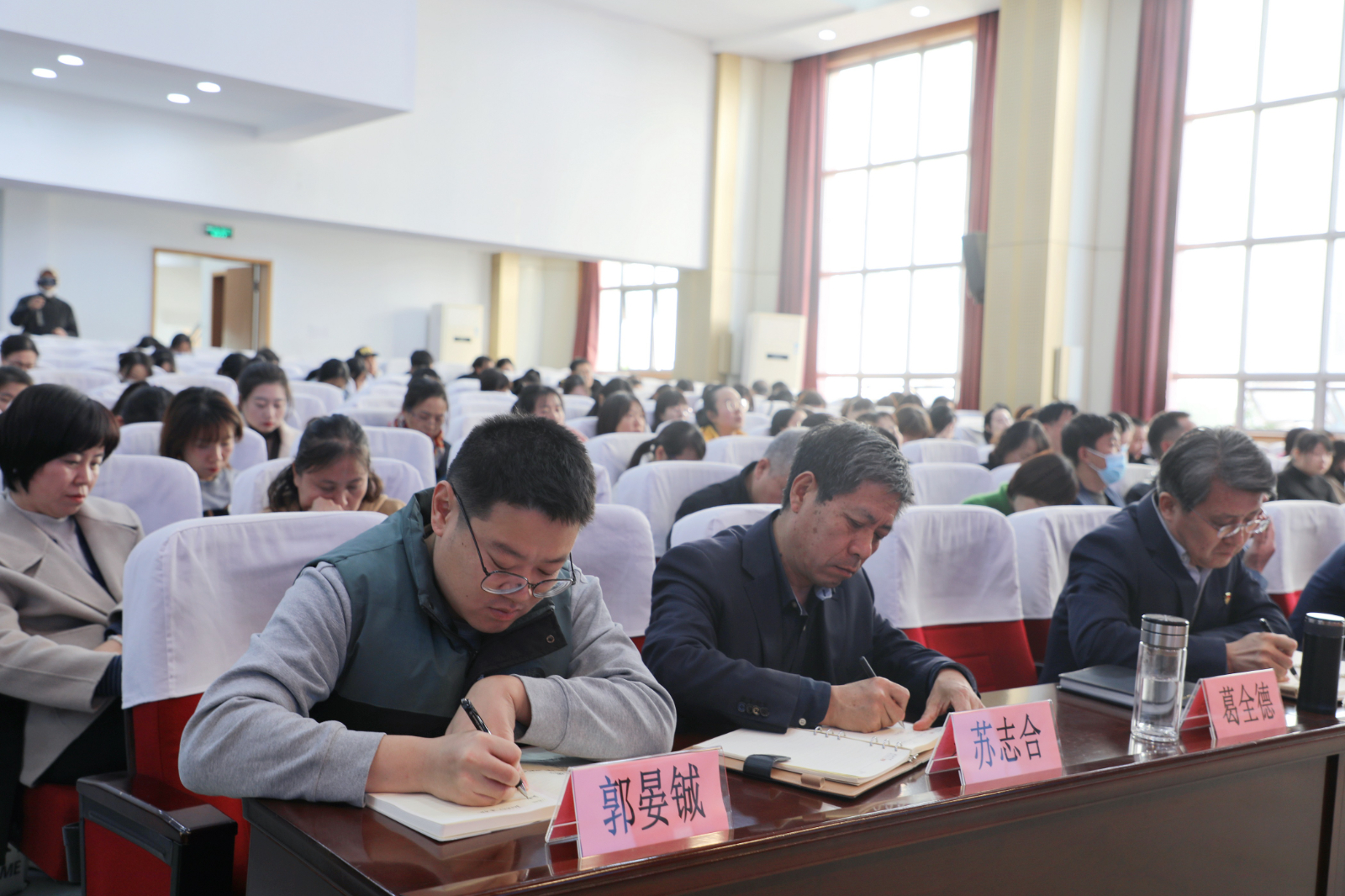 f737c80531d67272bc0722b702e358f.jpg f737c80531d67272bc0722b702e358f.jpg