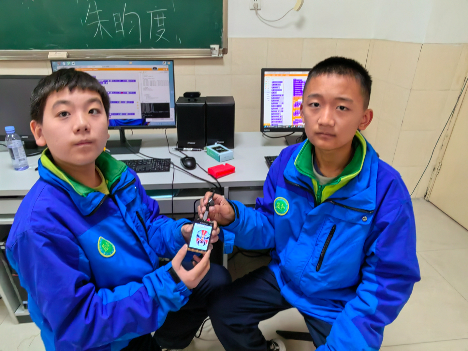 微信图片_20251219120724_494_54.jpg 微信图片_20251219120724_494_54.jpg