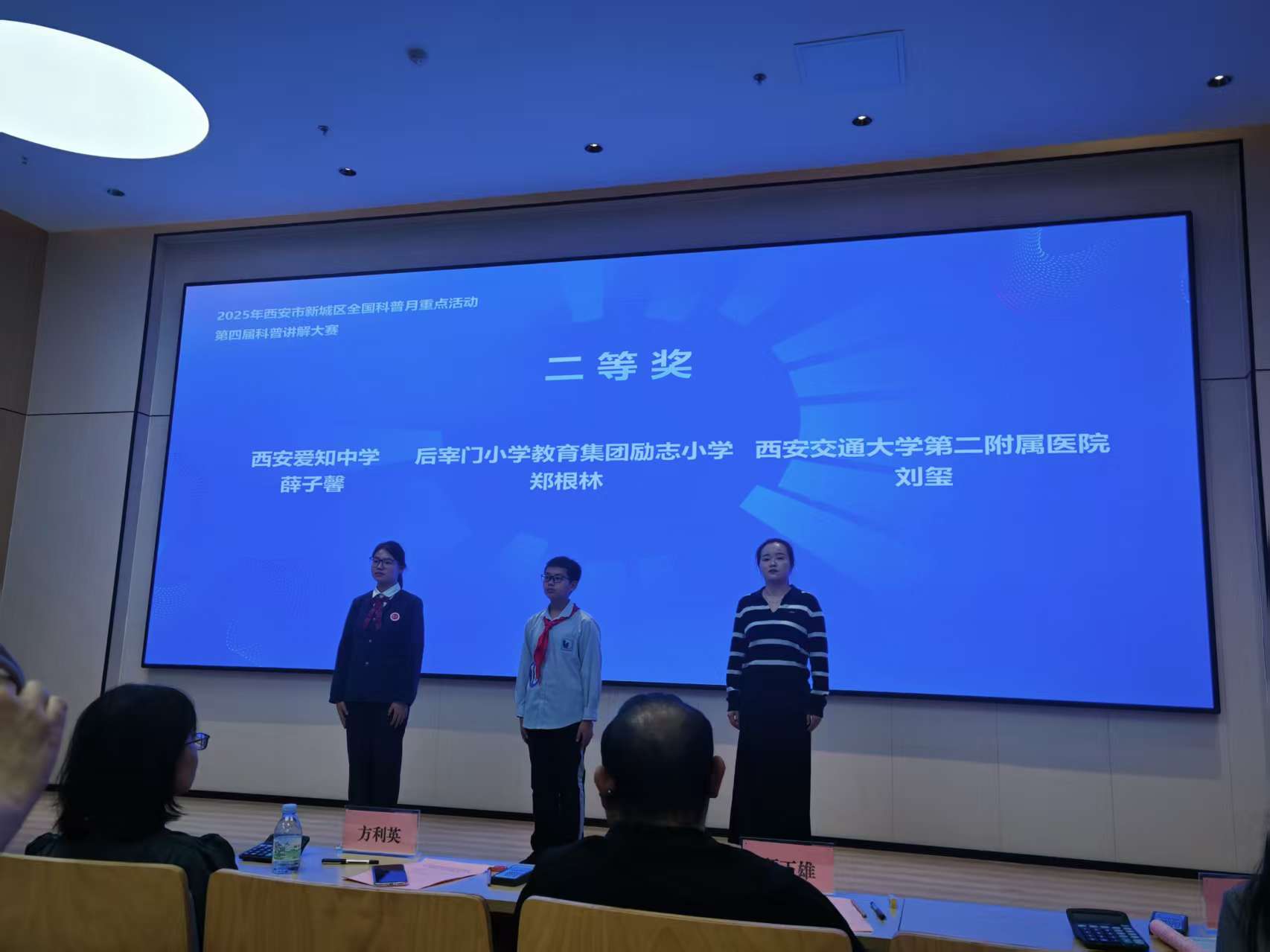 c1829efa305e5f4884f63271df7d9489.jpg c1829efa305e5f4884f63271df7d9489.jpg